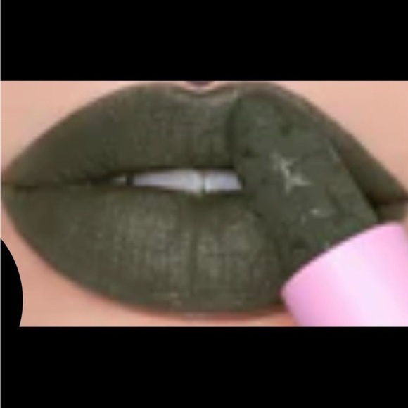 Jeffree Star - lip color matte: Drill Sergeant - Picture 2 of 3